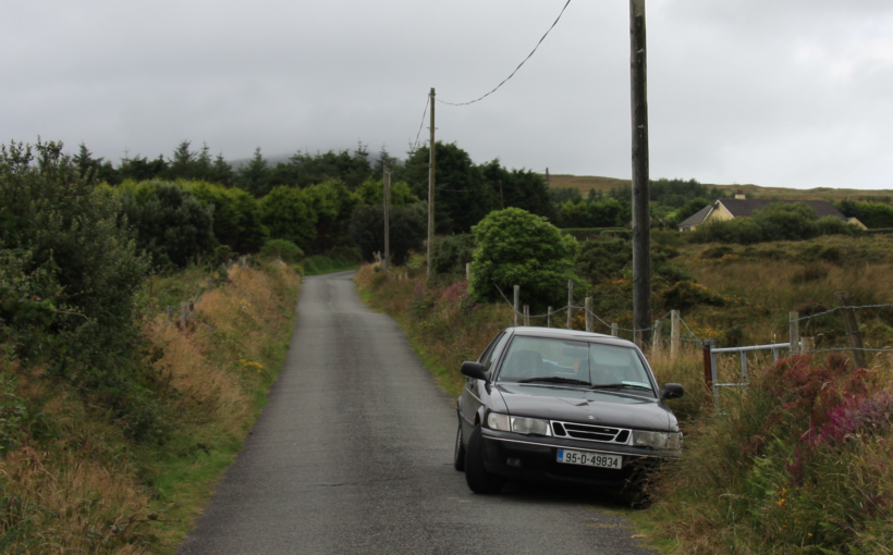 Saab 900